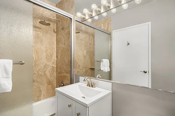 Rented by Coleman Real Estate Group | media 22