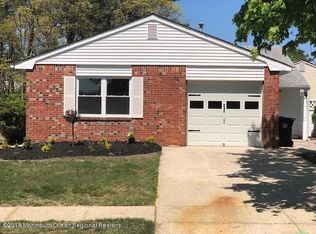 4 Reef Pl, Brick, NJ 08723