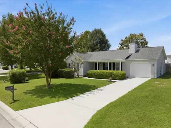 807 Valley Forge Ct, Wilmington, NC 28411
