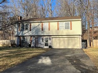 30 Beachmont Dr, Blue Ridge, VA 24064