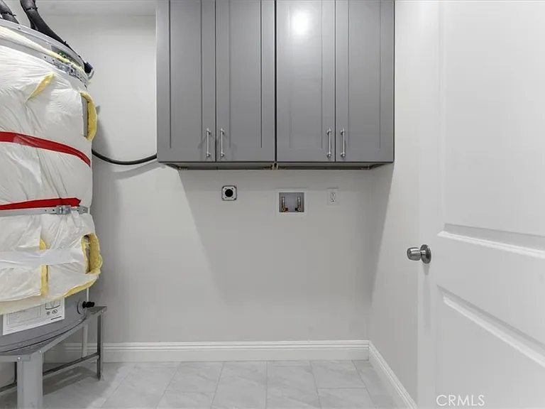 10 Cortez St — Photo 11