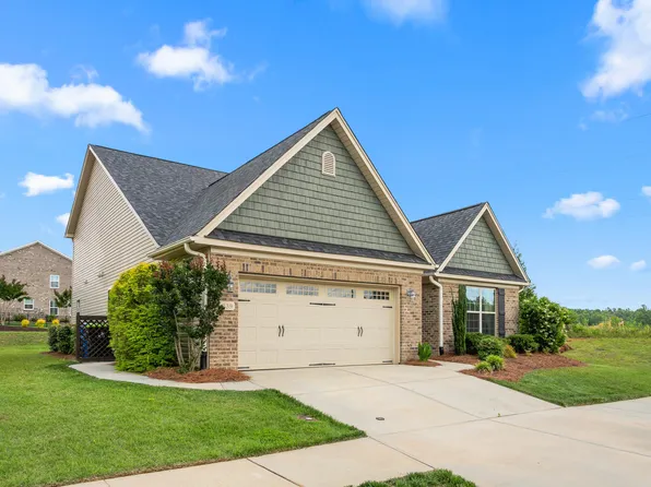 839 Old Towne Dr, Elon, NC 27244