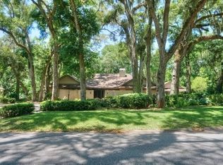 157 Sea Marsh Rd, Fernandina Beach, FL 32034