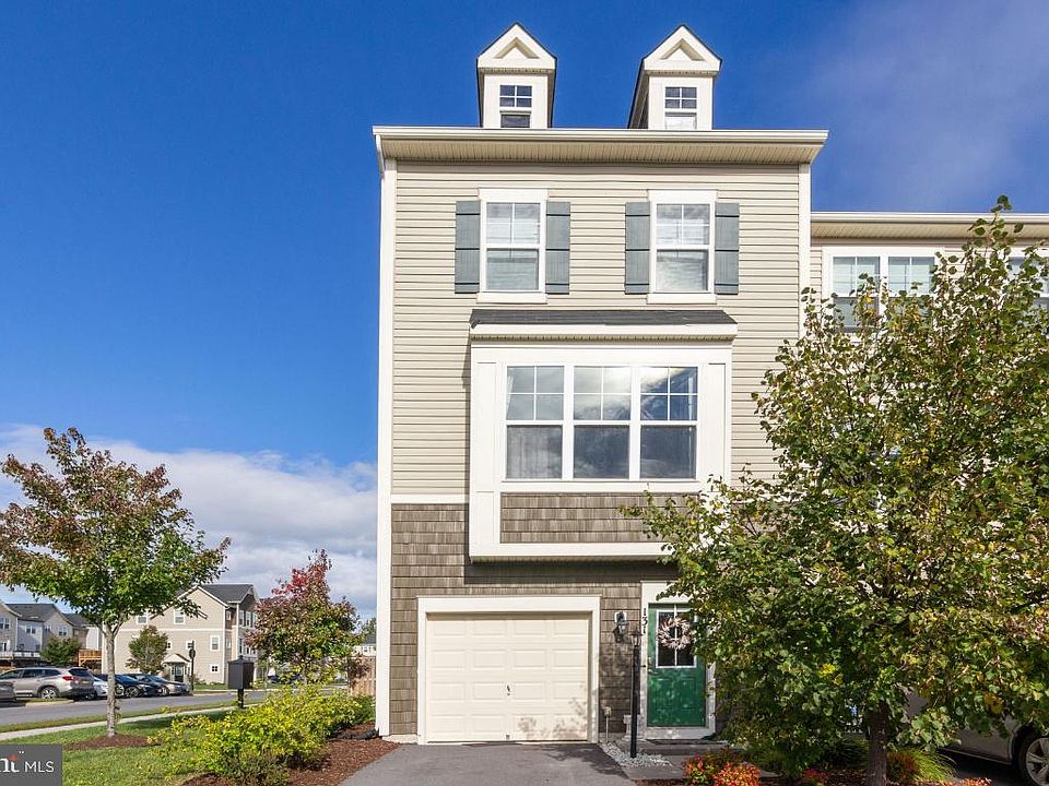 1st image of 131 Blackford Dr