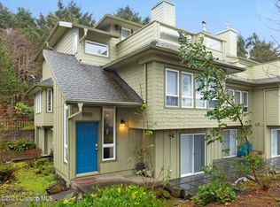 3523 S Hemlock St, Cannon Beach, OR 97110