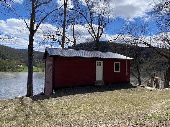 2nd image of 9001 Althom Rd