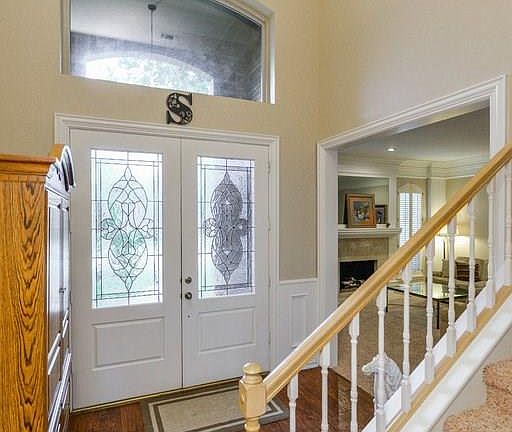 4th image of 2702 Pomponessett Dr