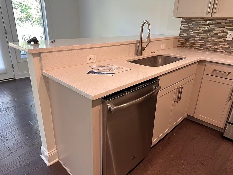 1361 Slate Ct — Photo 12