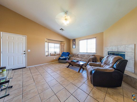 4th image of 221 Acapulco Dr