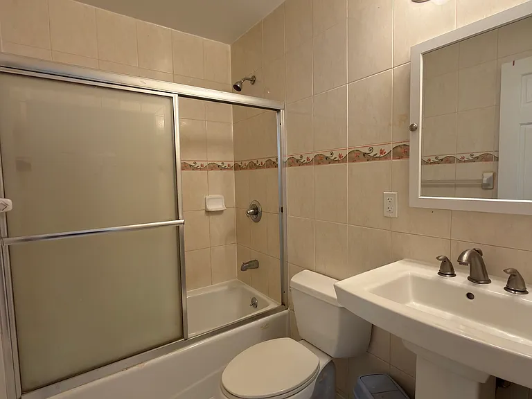 143-68 Franklin Ave #2 — Photo 12