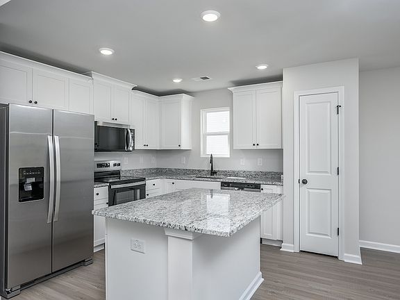 Fully loaded kitchen