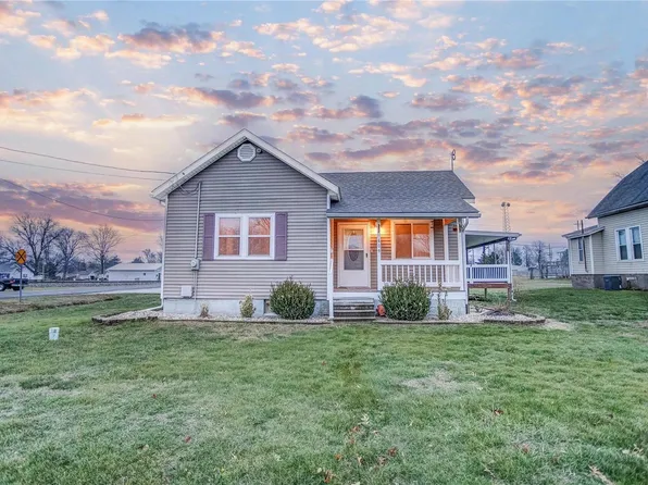 609 Lovejoy St, Jerseyville, IL 62052