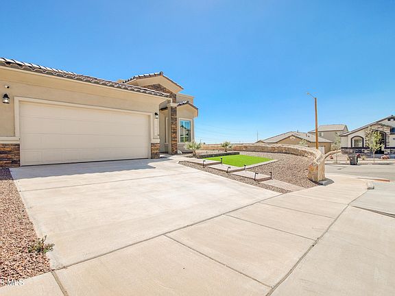 3rd image of 12900 Kittson Ct
