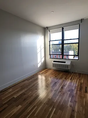 Rented by City Vista Inc | media 50