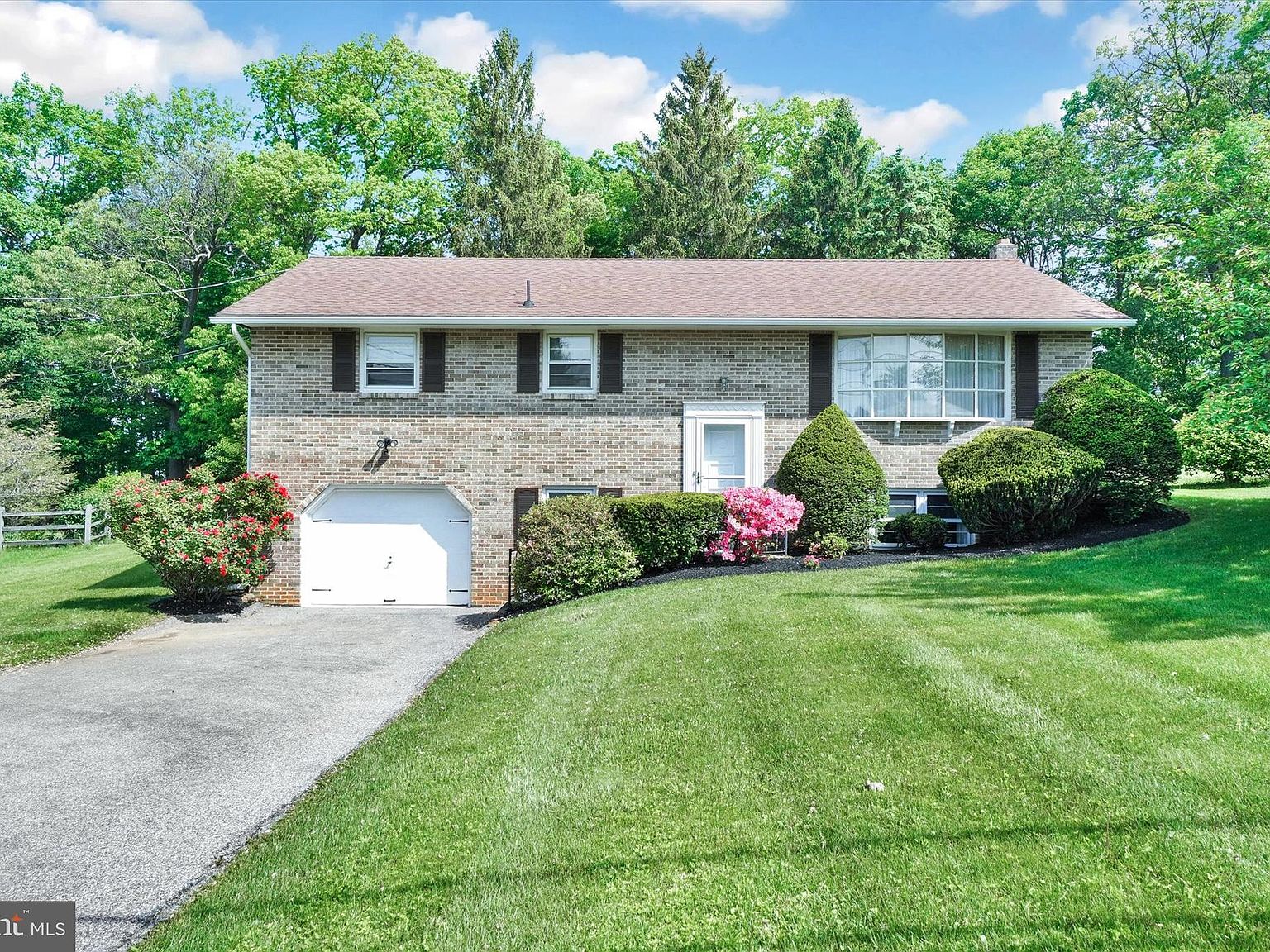 4469 Walters Hatchery Rd, Spring Grove, PA 17362 MLS PAYK2041488