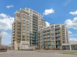 151 Upper Duke Cres #201, Markham, ON L6G 0E1
