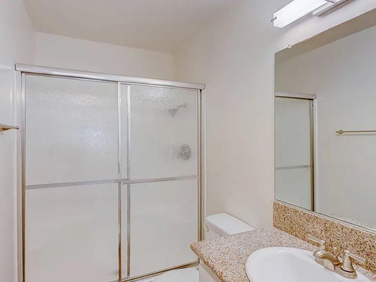 Arbor Park Apartments — Photo 20