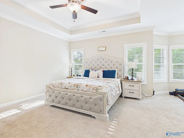 148 Kelso Blvd — Photo 29