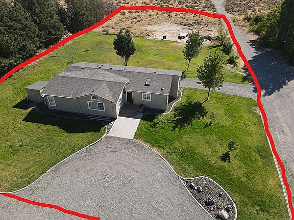 1.1 acres in red