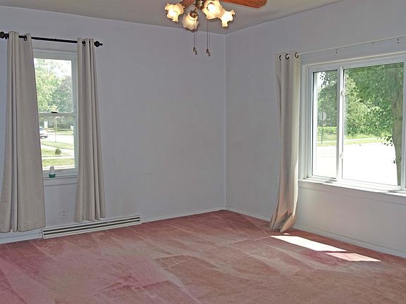 5th image of 1013 18th St