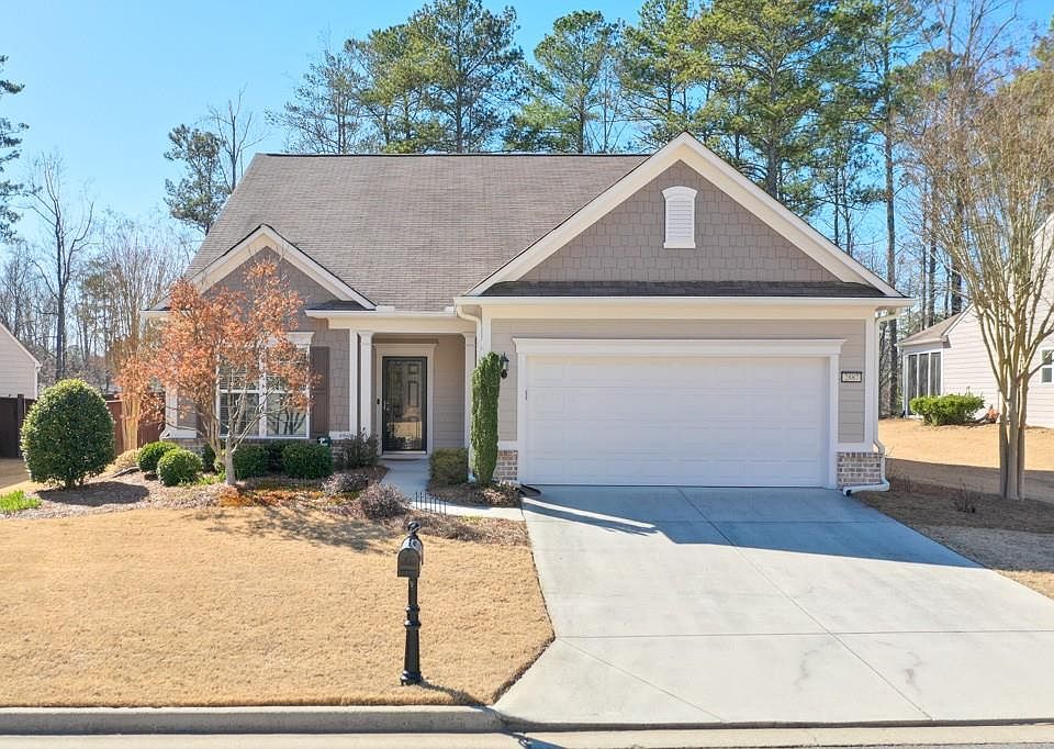 1st image of 2887 Goldfinch Cir
