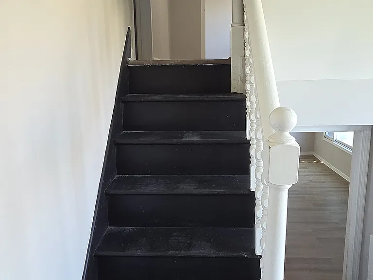 1019 Green Ln — Photo 13
