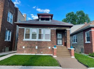 8609 S May St, Chicago, IL 60620