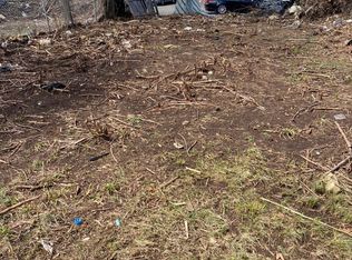 25 Violet St, Waterbury, CT 06704