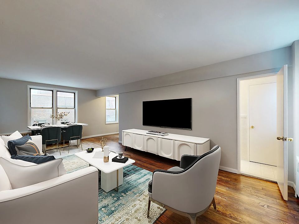 1st image of 928 2nd Ave #3C