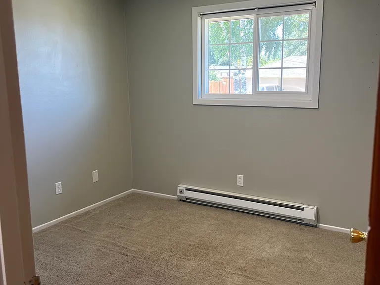 925 SW Birch St — Photo 6