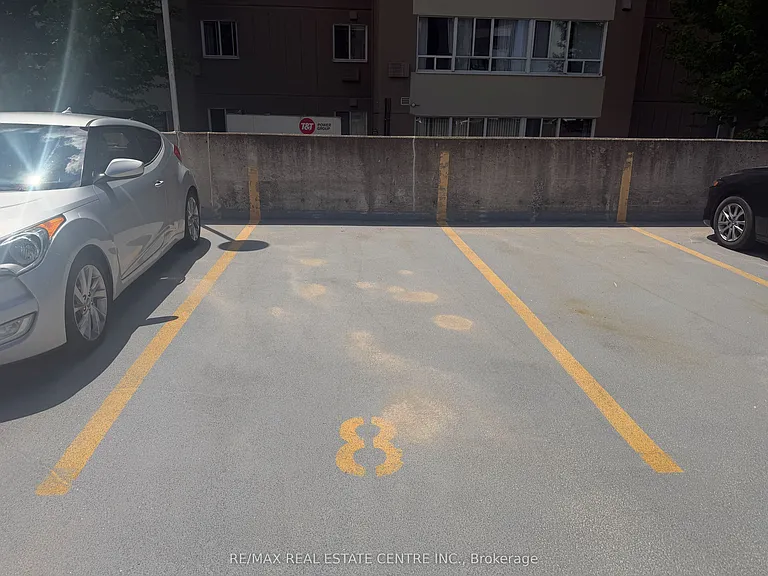 65 Highland Cres #804 — Photo 12