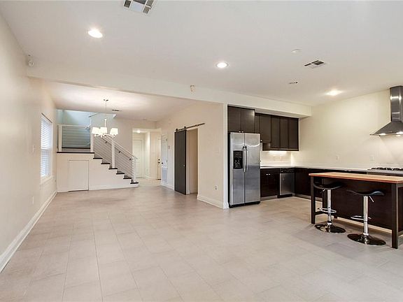 5th image of 145 Stafford Pl
