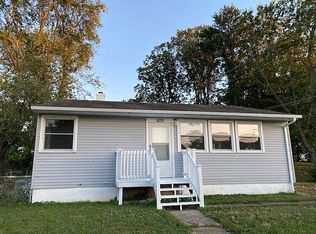 829 Cedar Branch Dr, Glen Burnie, MD 21061