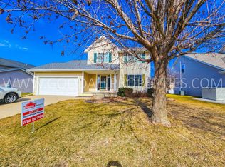 575 SE Melrose Dr, Waukee, IA 50263