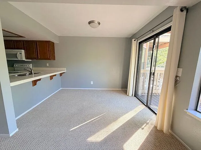 2875 Idlewild Dr #39 — Photo 5