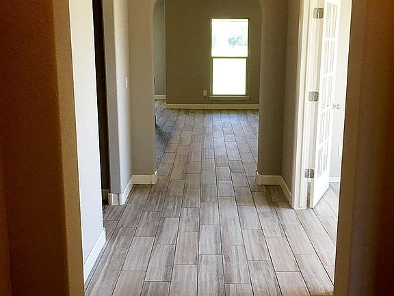 16682 E 115th St N - Dawson - QB - Entry