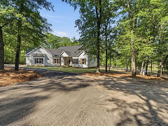 3rd image of 508 Old Dibble Rd