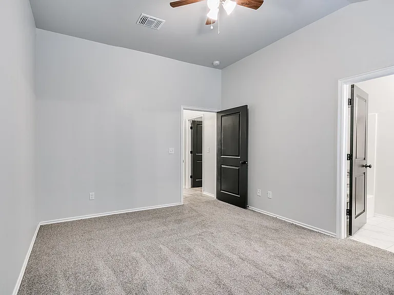 930 Chase Ln — Photo 25