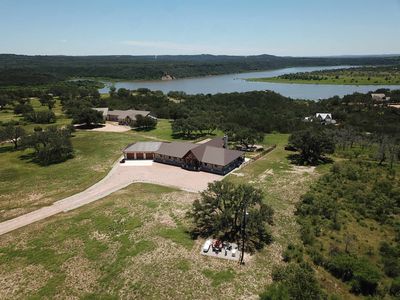 195 Chimney Cove Drive, Marble Falls, TX, 78654