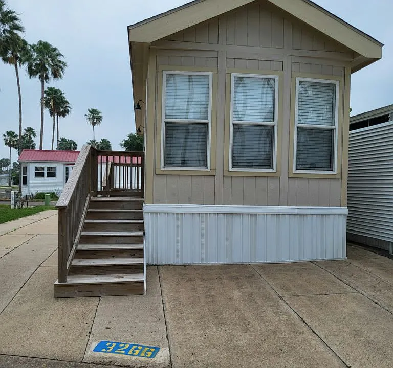 602 N Victoria Rd #3266