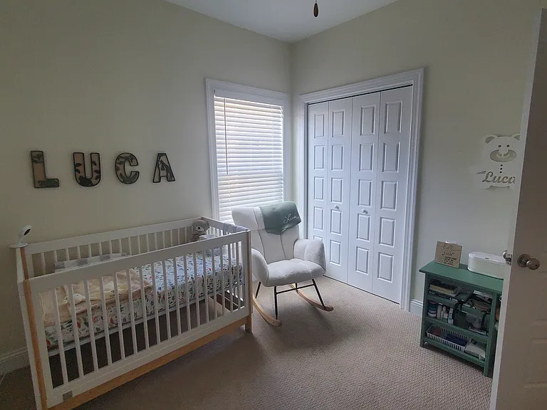 2nd bedroom
