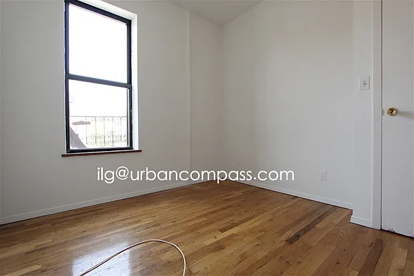 Rented by Compass | media 11