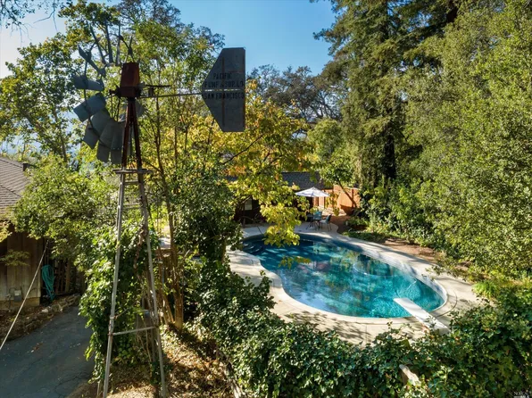 500 Vichy Hills Drive, Ukiah, CA 95482