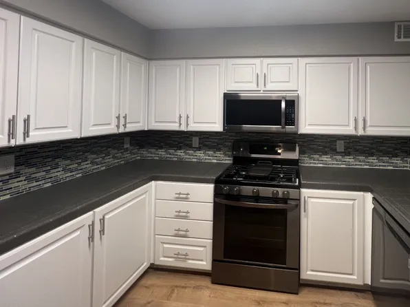 7904 Greycrest Ct Unit 104, Las Vegas, NV 89145