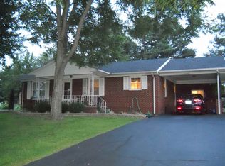 1048 Luther Rd, Mayfield, KY 42066