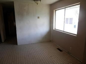 3rd image of 710-185 Muskrat Dr