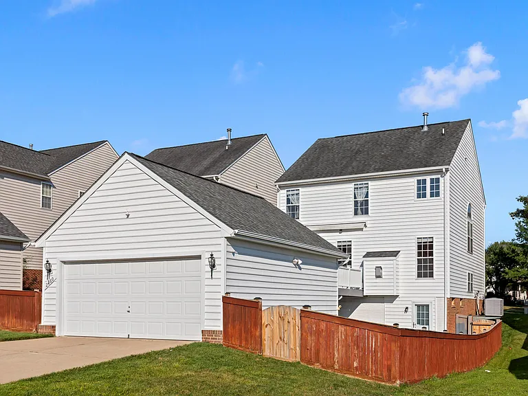 2460 Five Fathom Cir — Photo 38