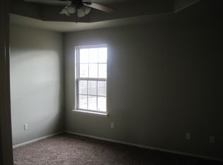 1403 Chitwood St, Pea Ridge, AR 72751