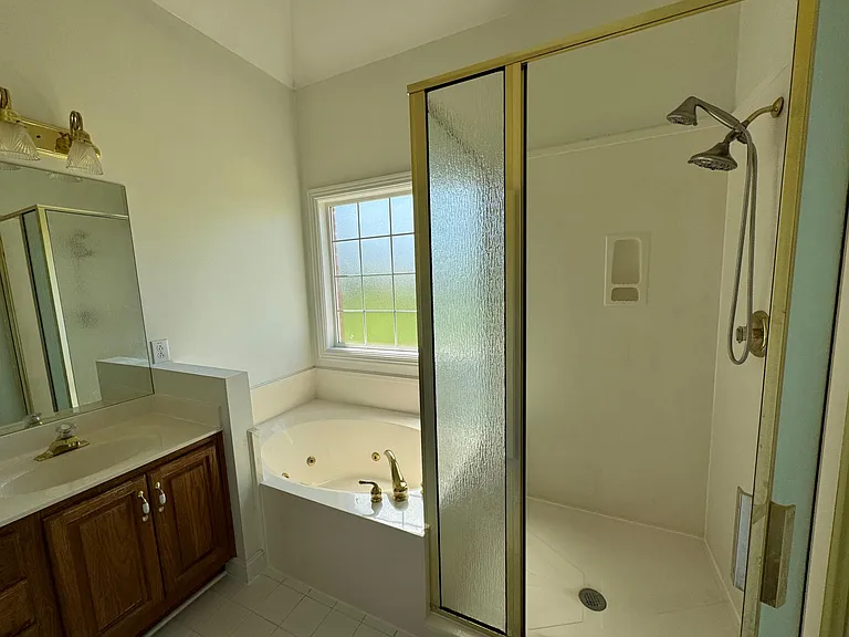 Master Bathroom with Jet Tub and Large Shower