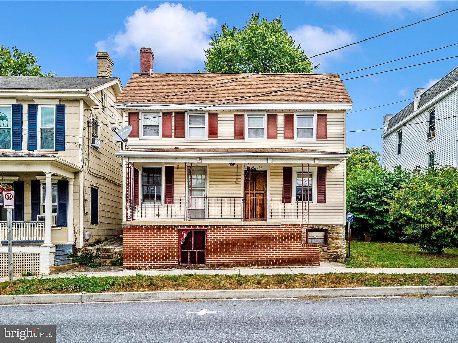 417 W Main St photo 1